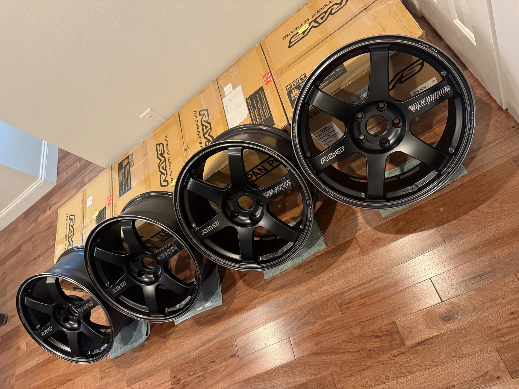 11th Gen Honda Civic Volk Racing TE37 S-Plus 19x9.5 +36 - Black Shadow LTD IMG_6214