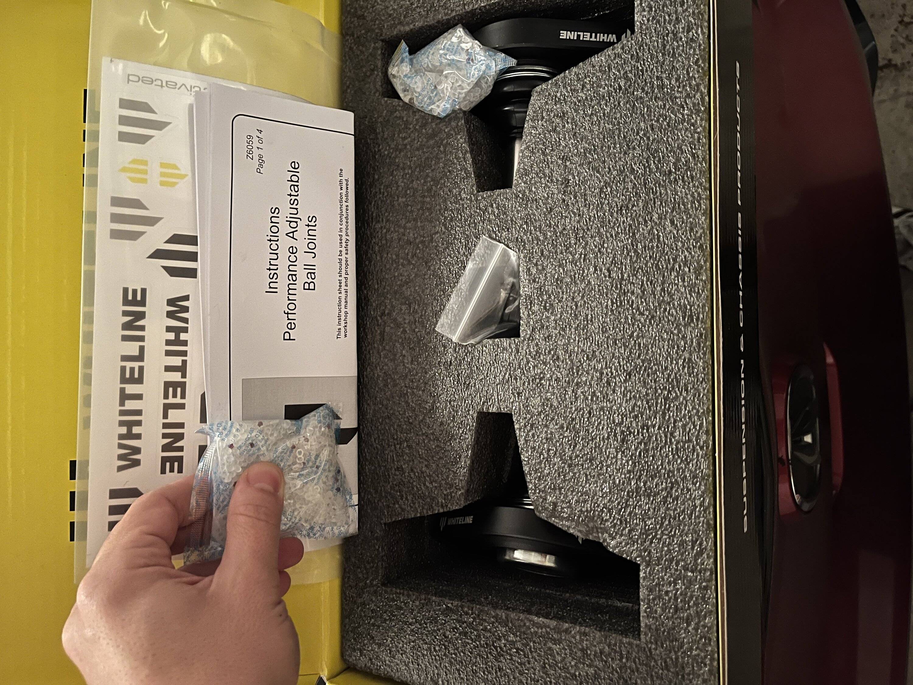 11th Gen Honda Civic Brand new PRL RMM, Whiteline ball joints & mishimoto tank IMG_6308