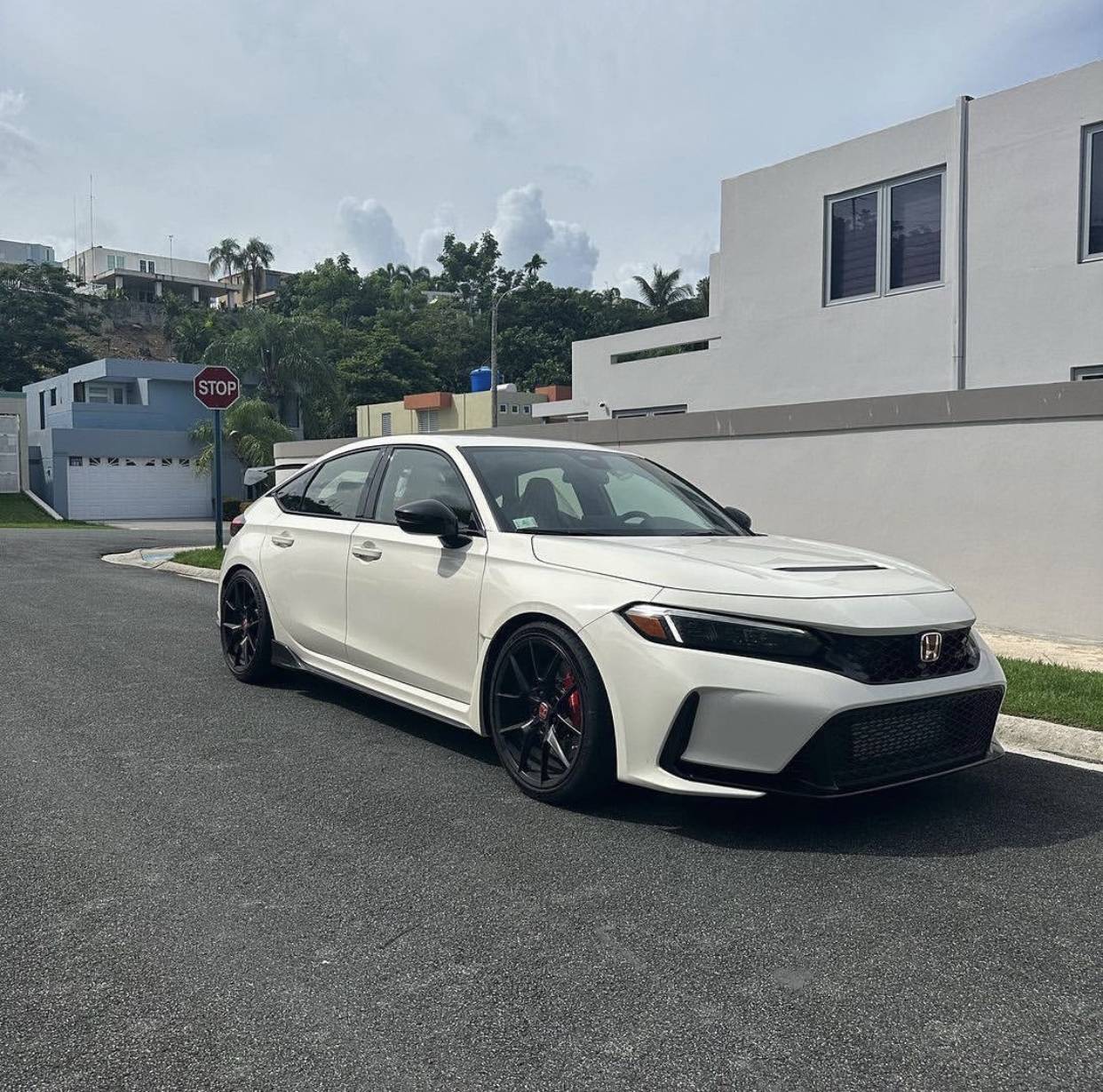 11th Gen Honda Civic Official Wheel Fitment Thread for 11th Gen FL5 Civic Type R IMG_6440 2