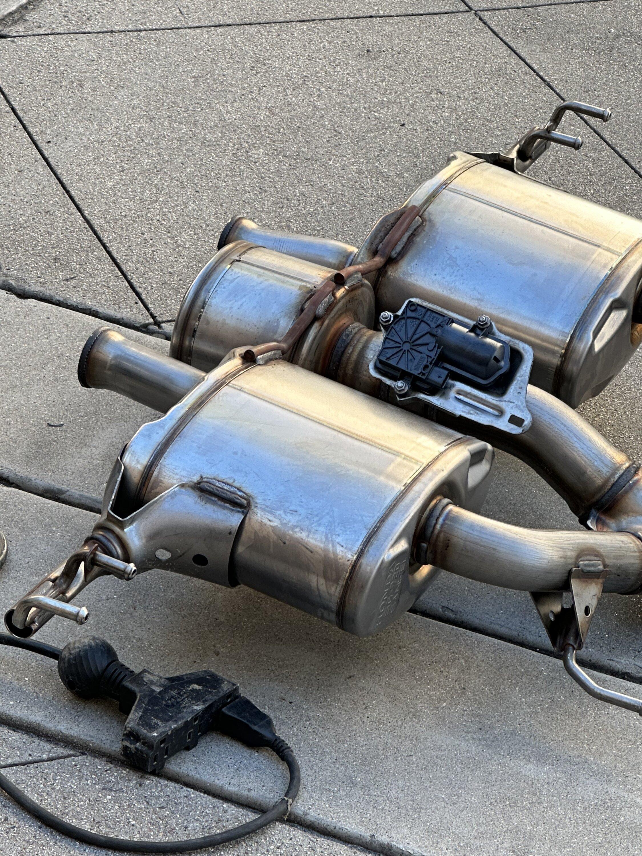 11th Gen Honda Civic Integra Type S Exhaust Swappable? IMG_6477