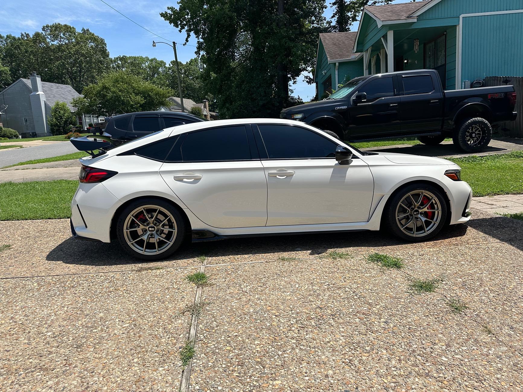 11th Gen Honda Civic Official Wheel Fitment Thread for 11th Gen FL5 Civic Type R IMG_6524