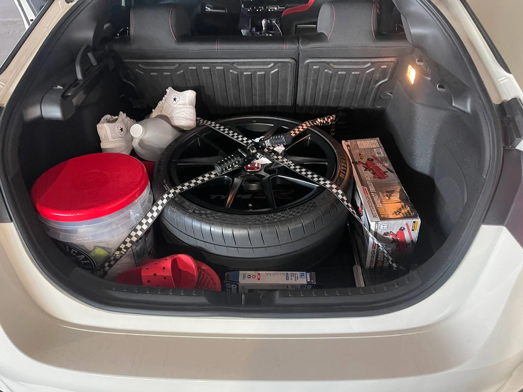 11th Gen Honda Civic FL5 OEM rims / tires IMG_6539