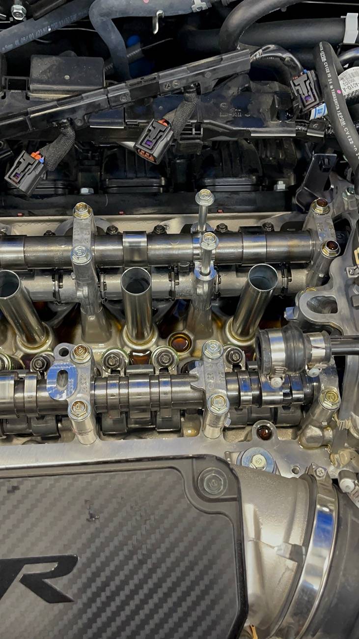 11th Gen Honda Civic Engine ran without oil for unknown period of time (short time) - Honda Dealership did not torque drain plug and it fell out while driving. IMG_6735