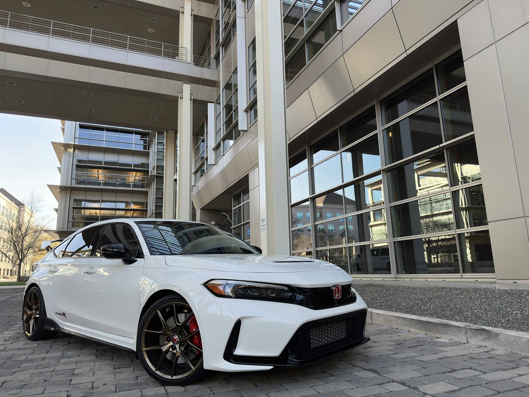 11th Gen Honda Civic Official CHAMPIONSHIP WHITE FL5 Type R Photos Thread IMG_6793