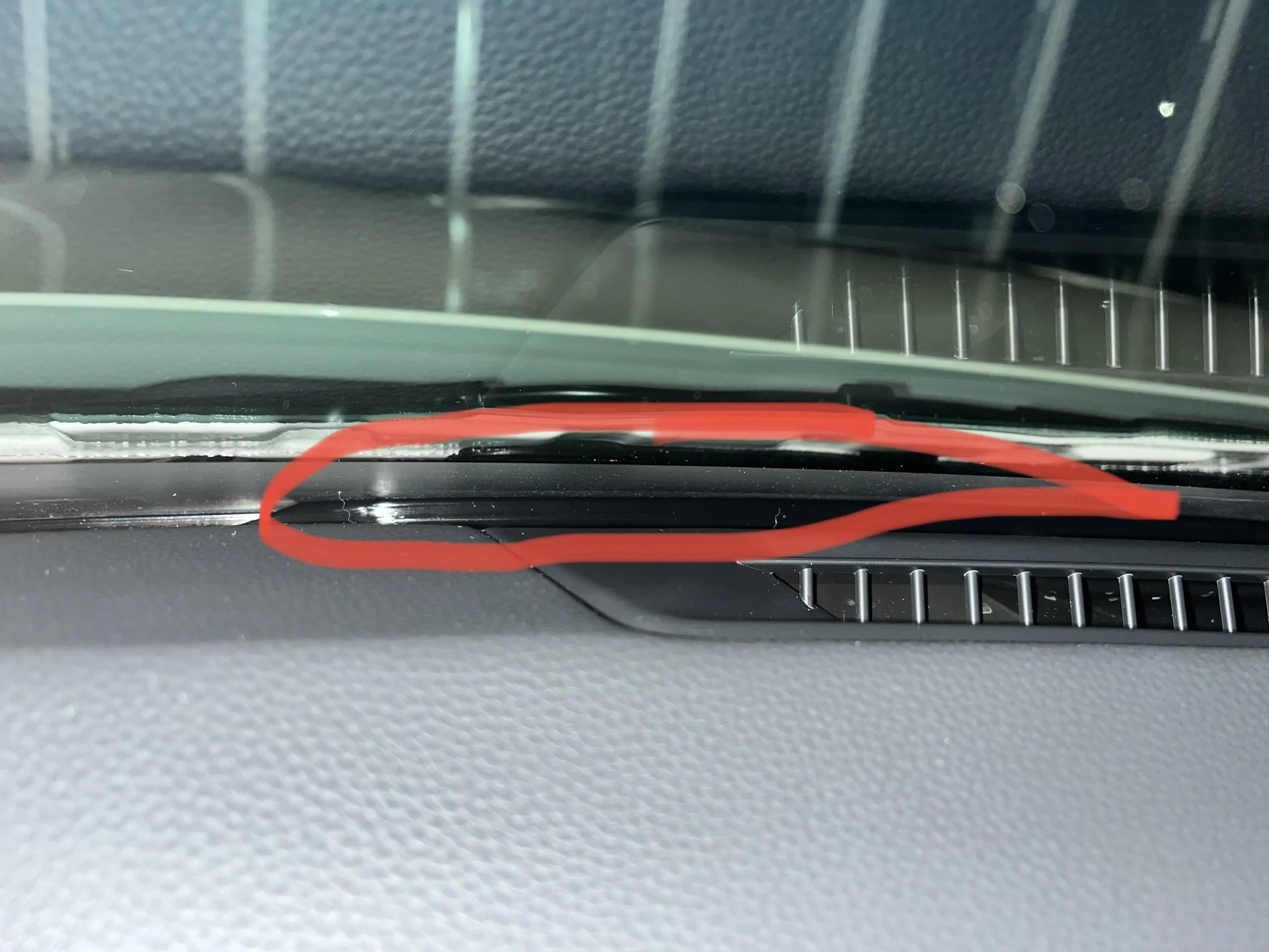 11th Gen Honda Civic Replaced Windshield IMG_6871