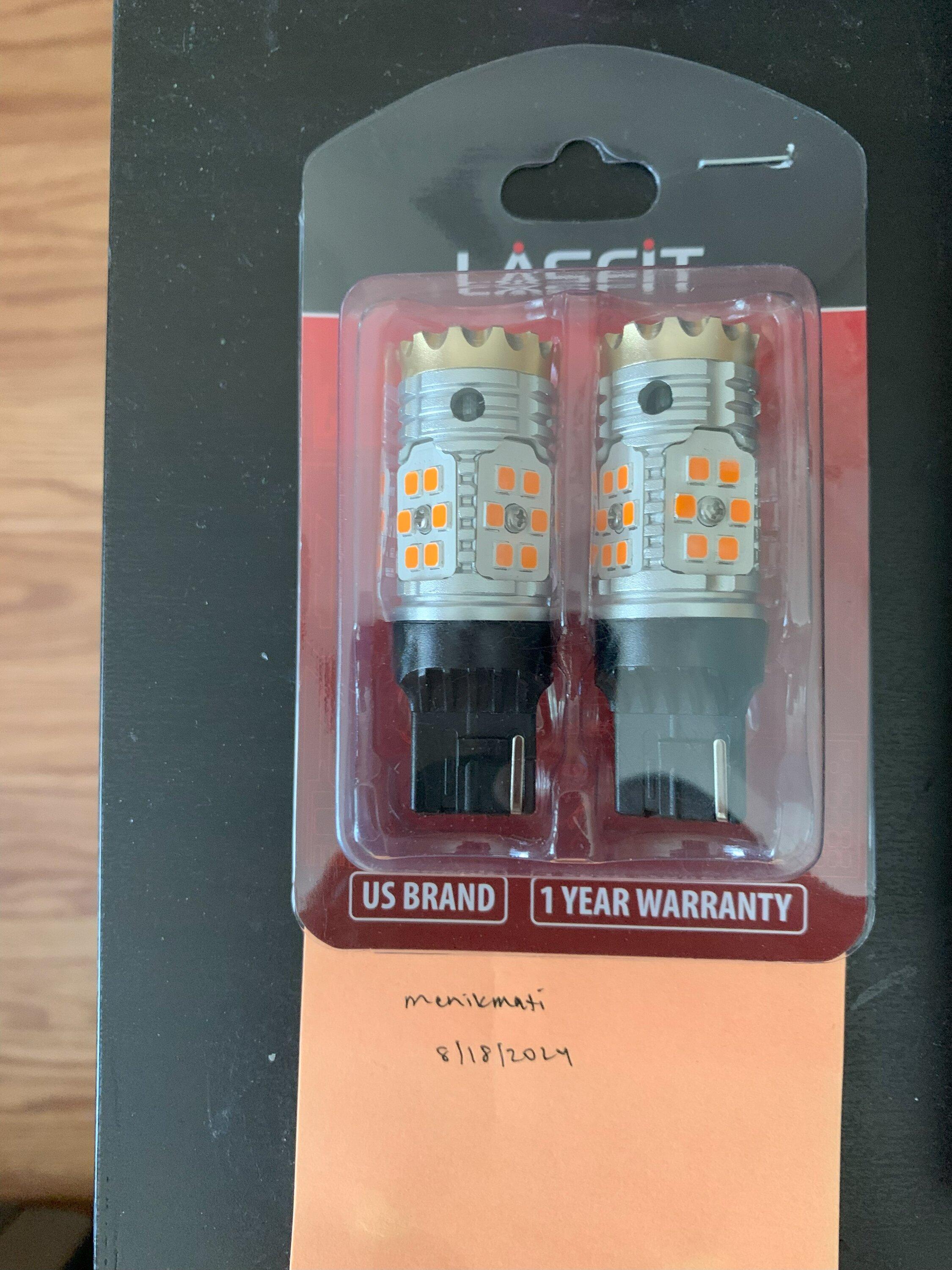11th Gen Honda Civic FS: LASFIT LED Rear Turn Signal Bulbs IMG_6917