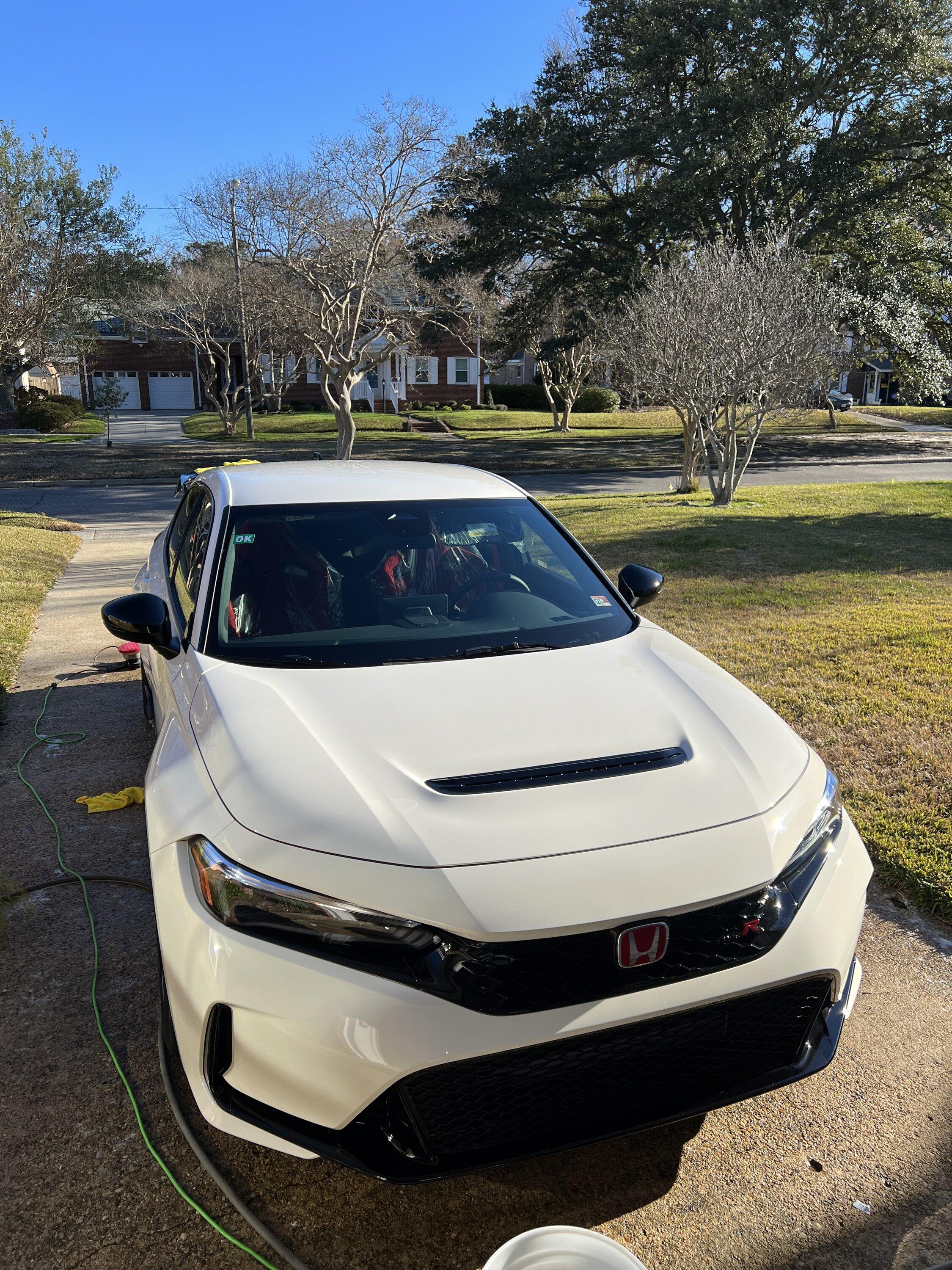 11th Gen Honda Civic Official CHAMPIONSHIP WHITE FL5 Type R Photos Thread IMG_7169