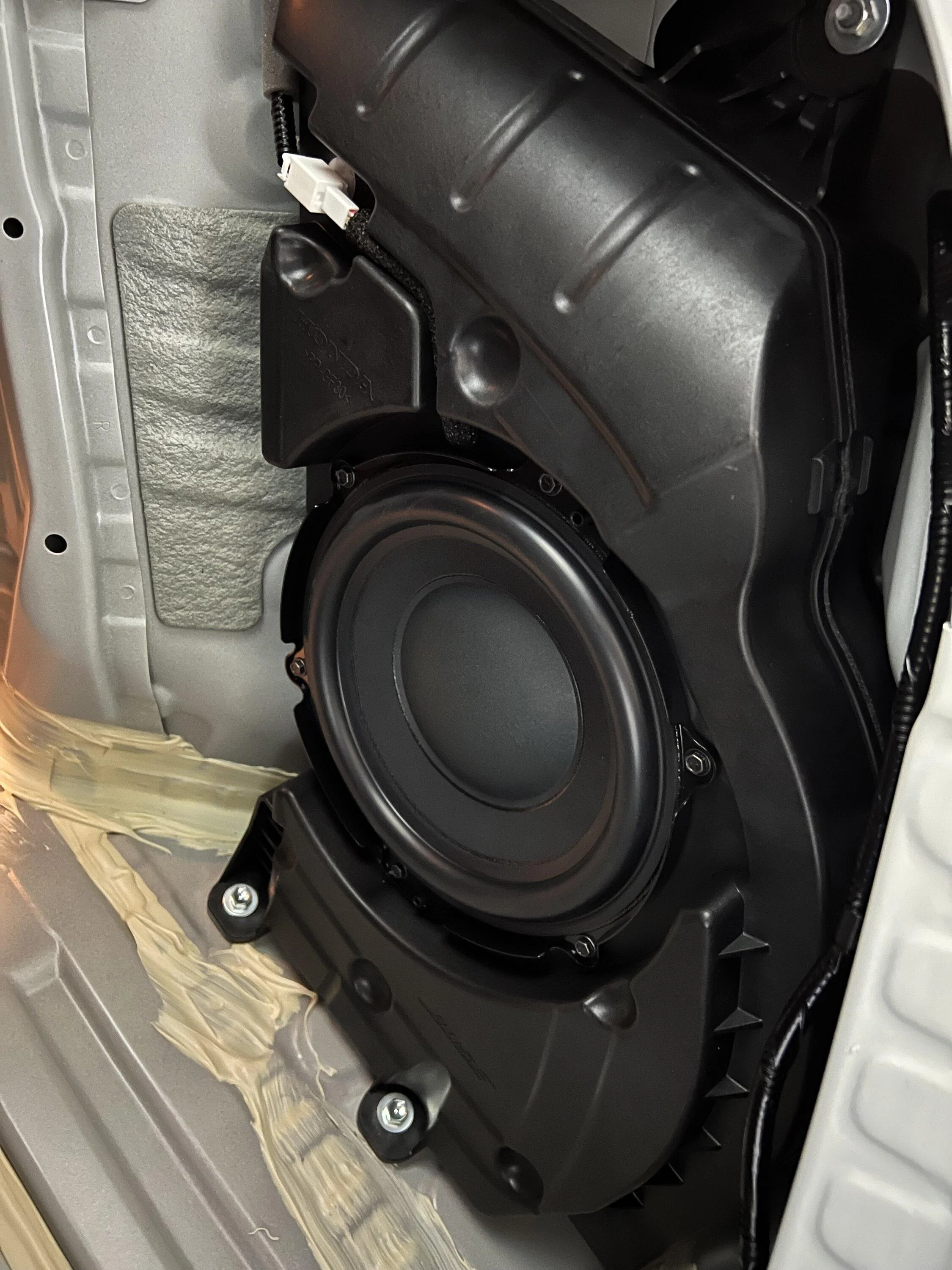 11th Gen Honda Civic Icehawk's "OEM+" speaker upgrade IMG_7187