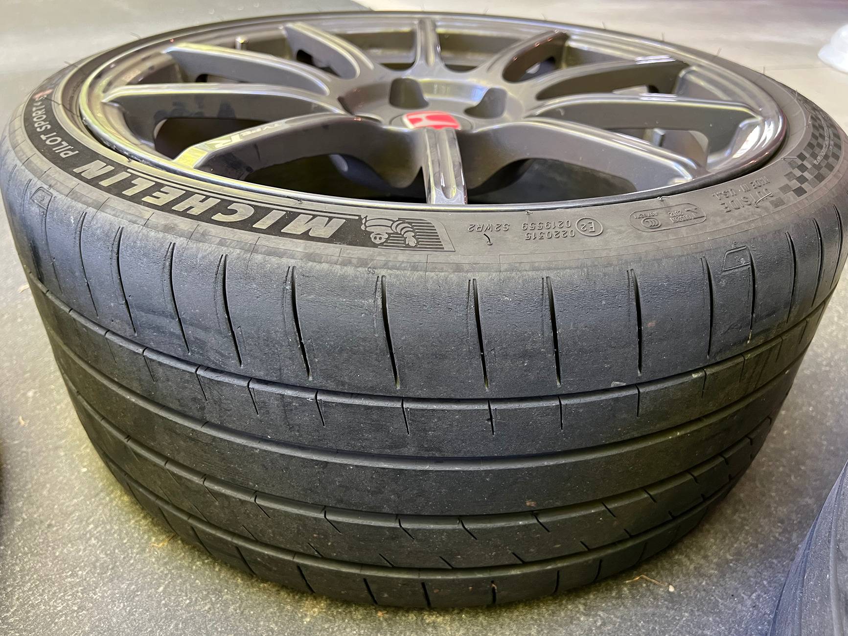 11th Gen Honda Civic SOLD: Honda OEM Forged 19" Wheels w/ Michelin Pilot Sport 4S IMG_7429
