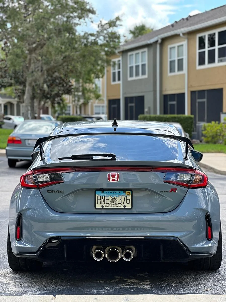 11th Gen Honda Civic Show your % of tint on your FL5 IMG_8226