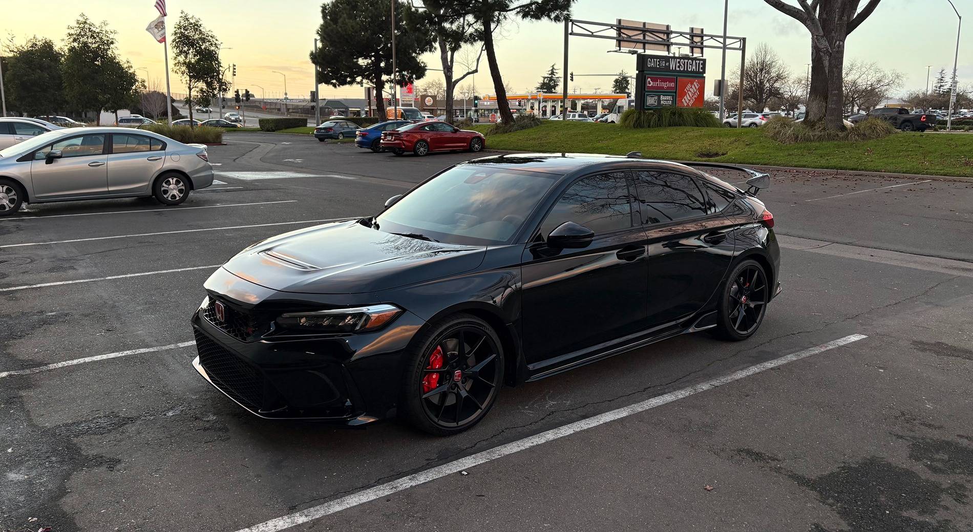 11th Gen Honda Civic Official CRYSTAL BLACK PEARL FL5 Type R Photos Thread IMG_8423