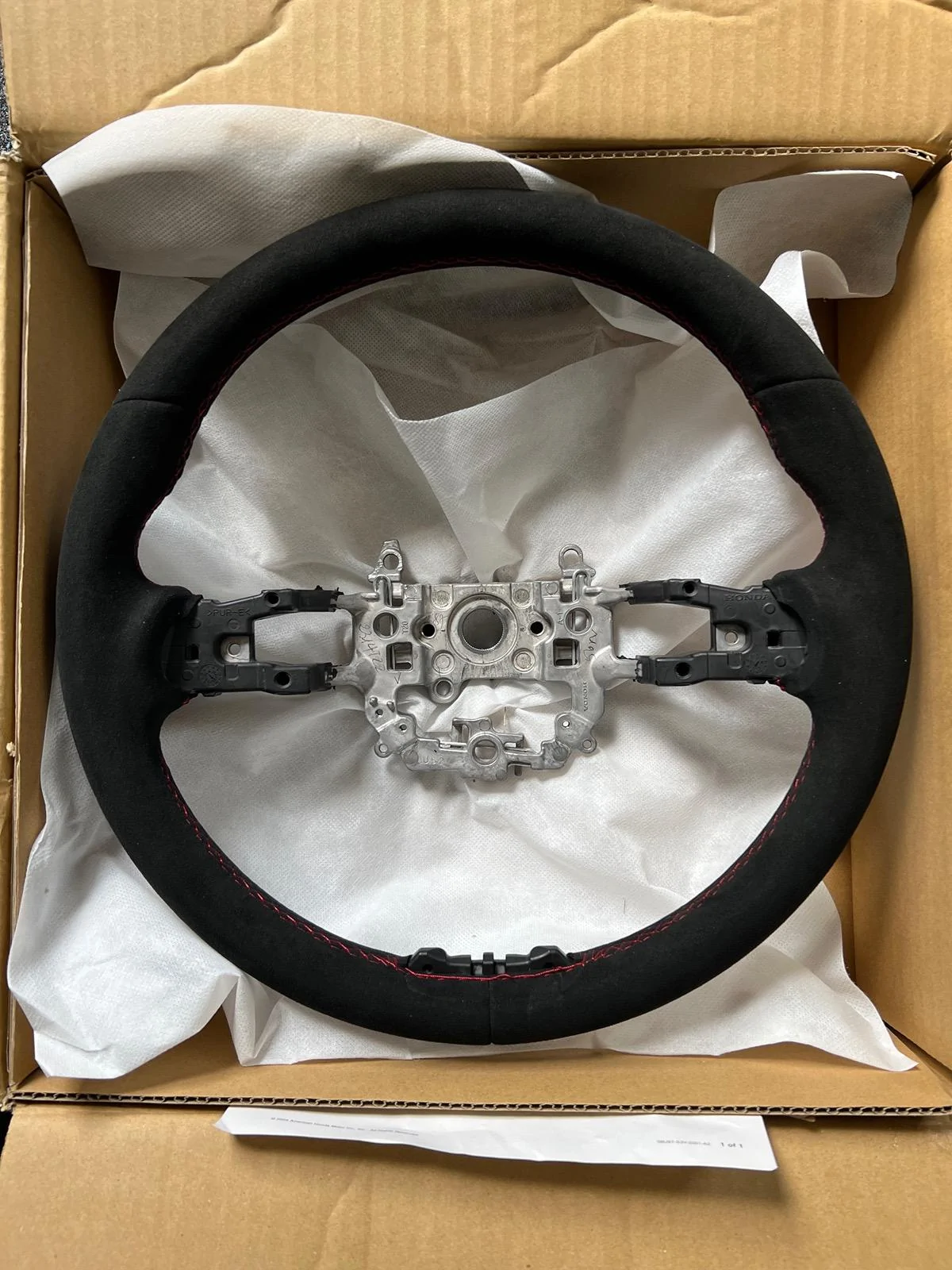 11th Gen Honda Civic Honda Alcantara Steering Wheel SOLD IMG_9234