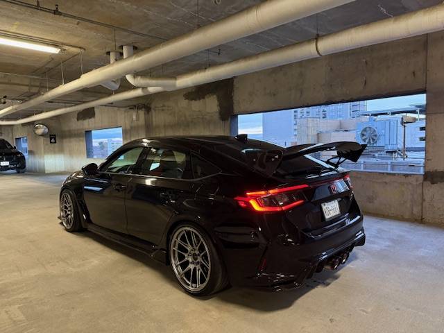 11th Gen Honda Civic Official Wheel Fitment Thread for 11th Gen FL5 Civic Type R IMG_9502.JPG