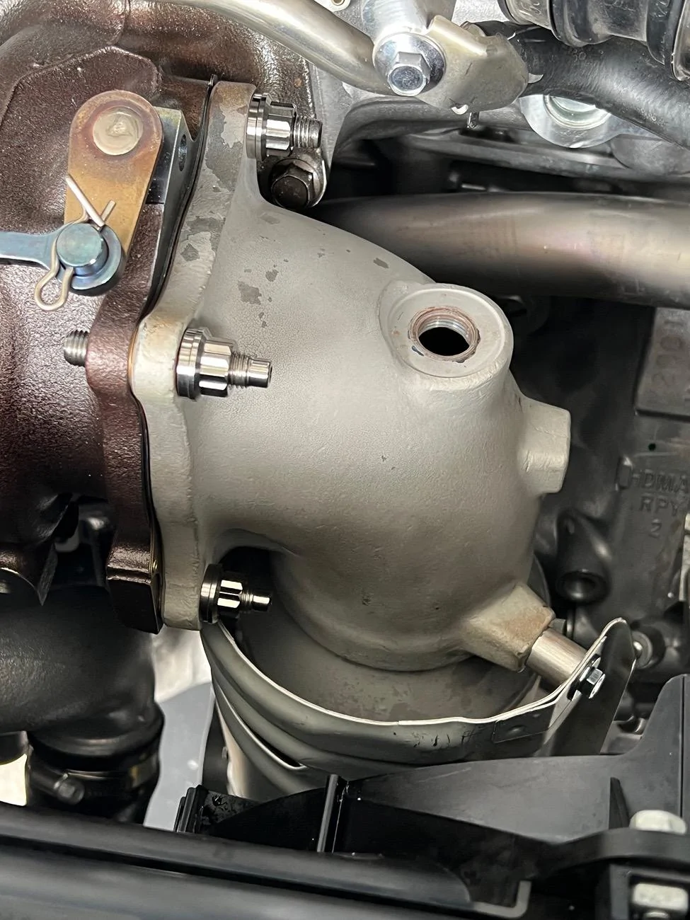 11th Gen Honda Civic Advice for not snapping turbo/downpipe bolts IMG_9771
