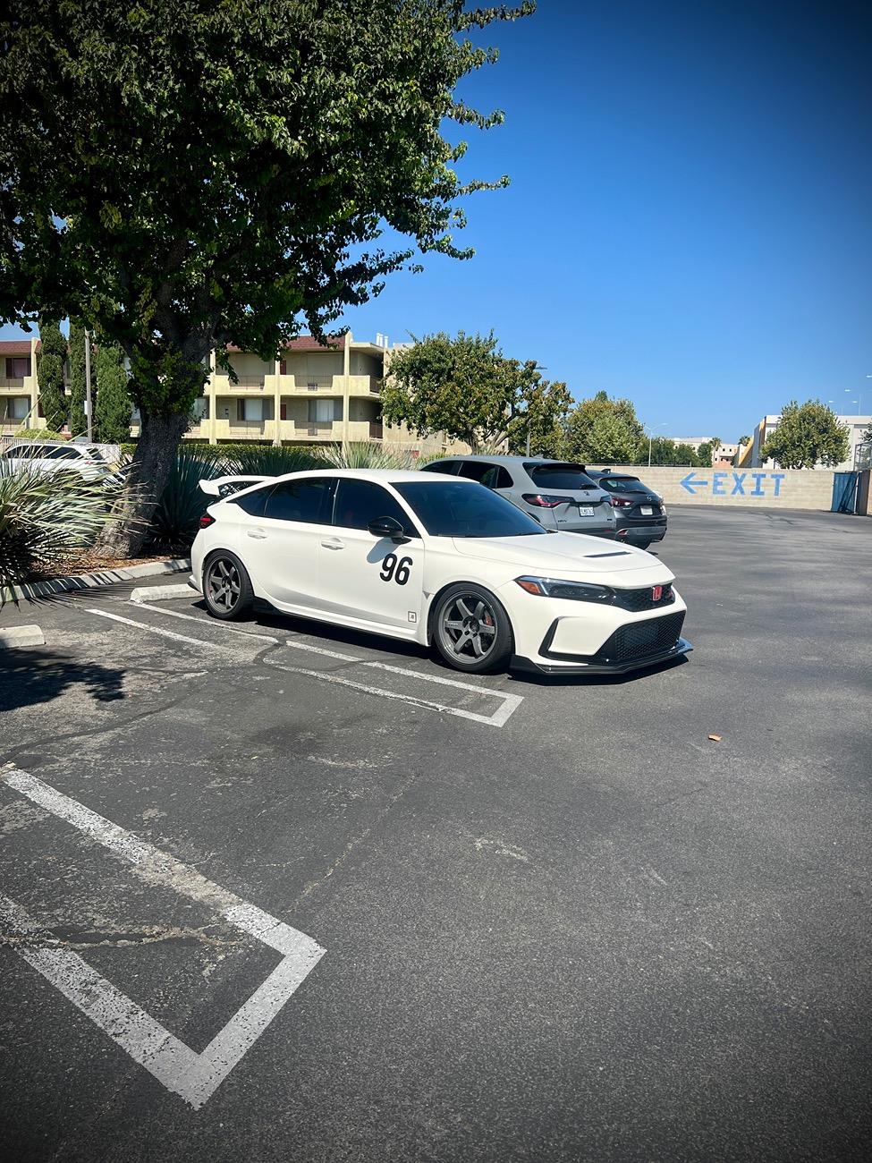 11th Gen Honda Civic Official CHAMPIONSHIP WHITE FL5 Type R Photos Thread IMG_9856