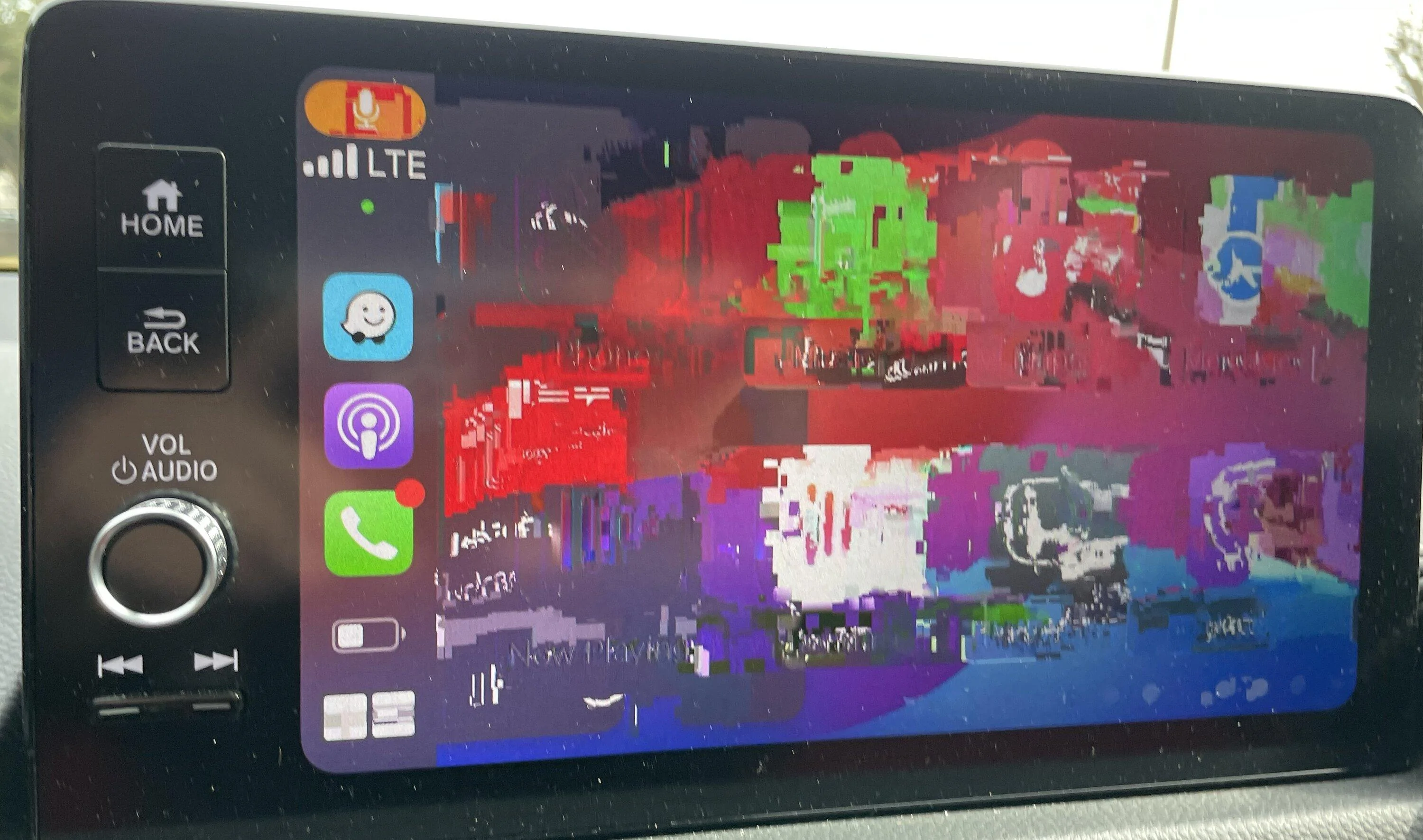 11th Gen Honda Civic Pixelated apple CarPlay IMG_9960
