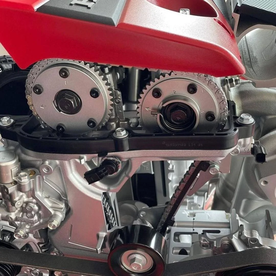 11th Gen Honda Civic Intake box uncovered. intak