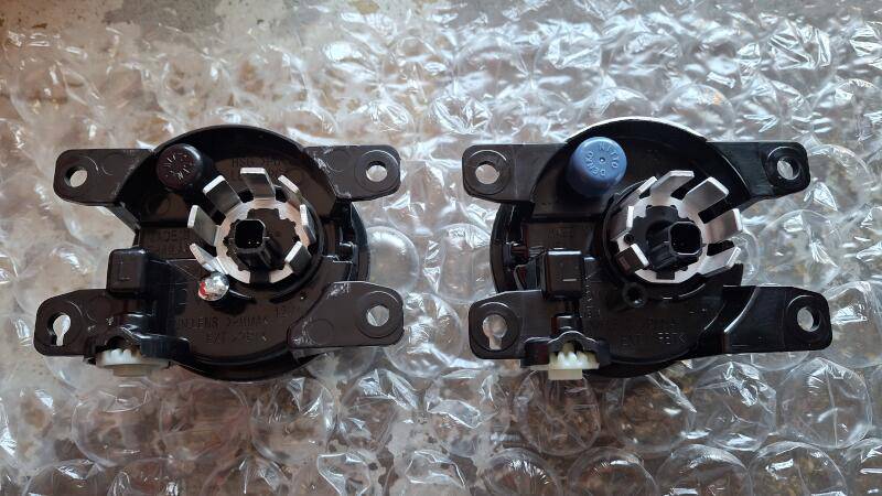 11th Gen Honda Civic OEM Fog lights with OEM turn signal stalk jj04PUP