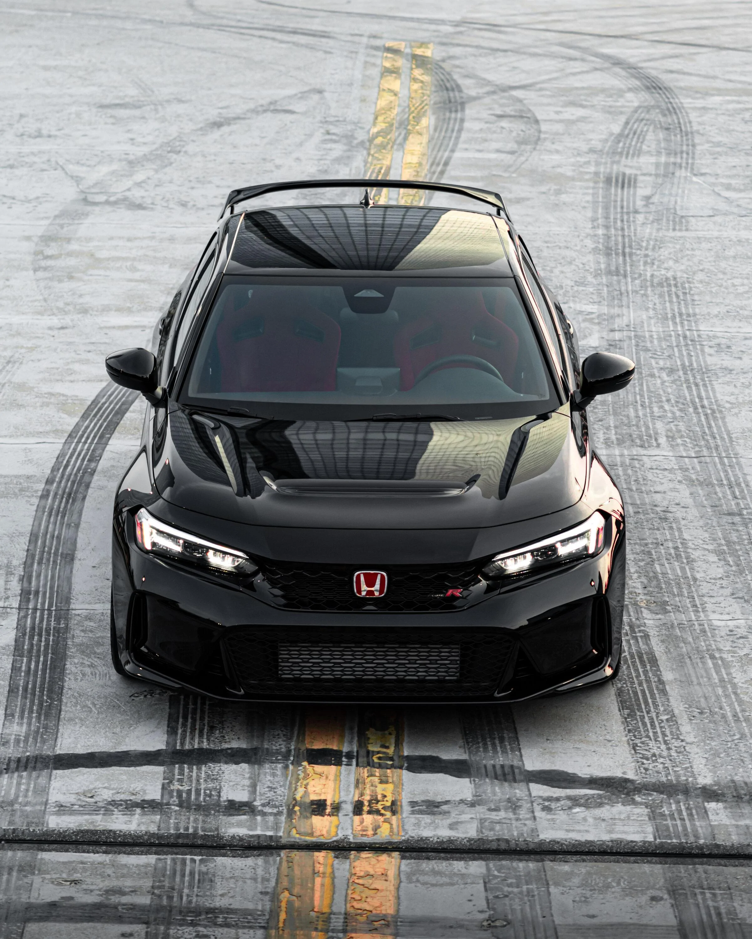 11th Gen Honda Civic Official CRYSTAL BLACK PEARL FL5 Type R Photos Thread JON_0512