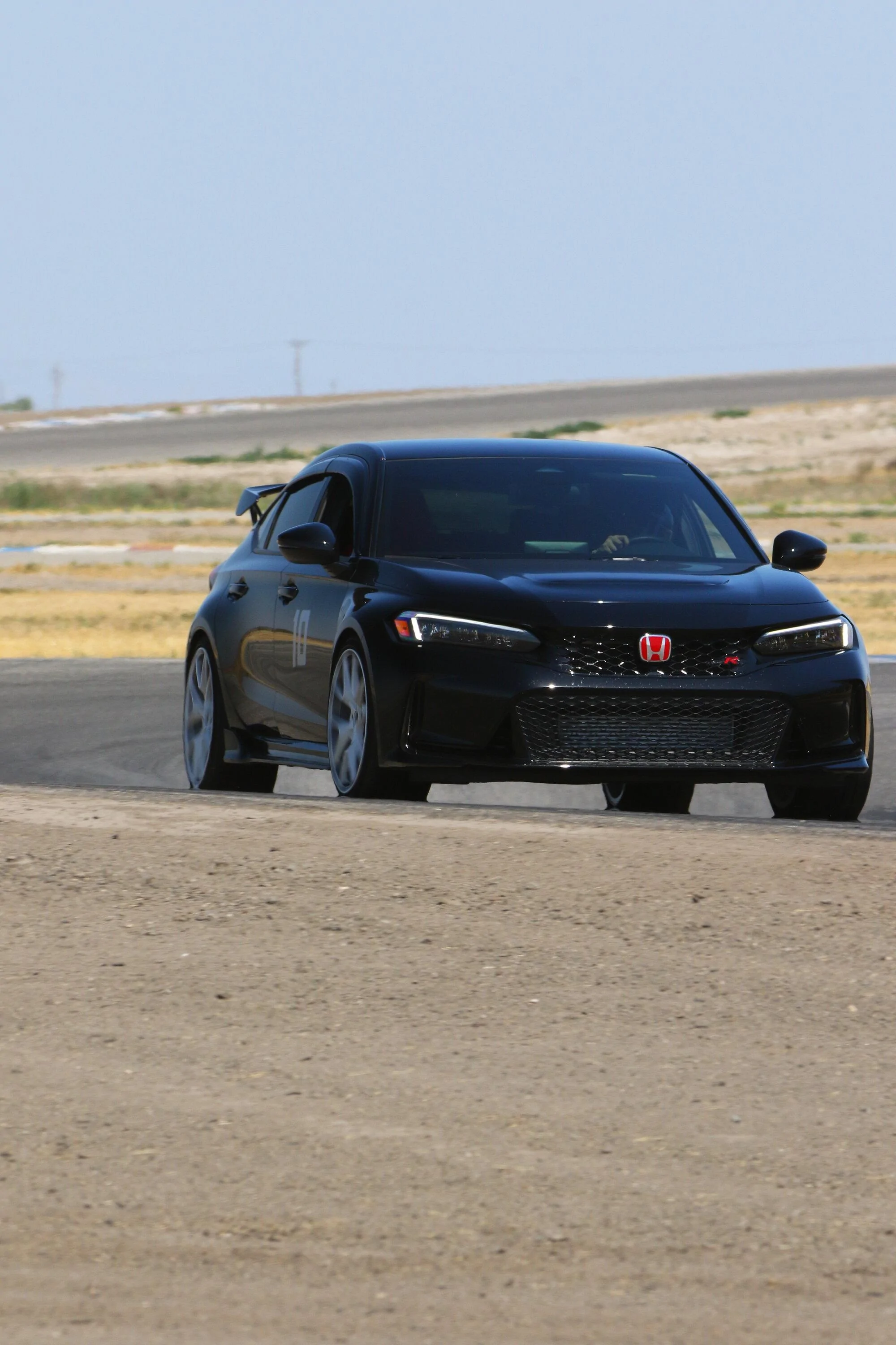 11th Gen Honda Civic Official CRYSTAL BLACK PEARL FL5 Type R Photos Thread Jun-25-2023-Speed SF (Sun)-Green and Blue Group-Session 3 (Sunset)-BW3_7561_Jun2523_1045AM_Ca