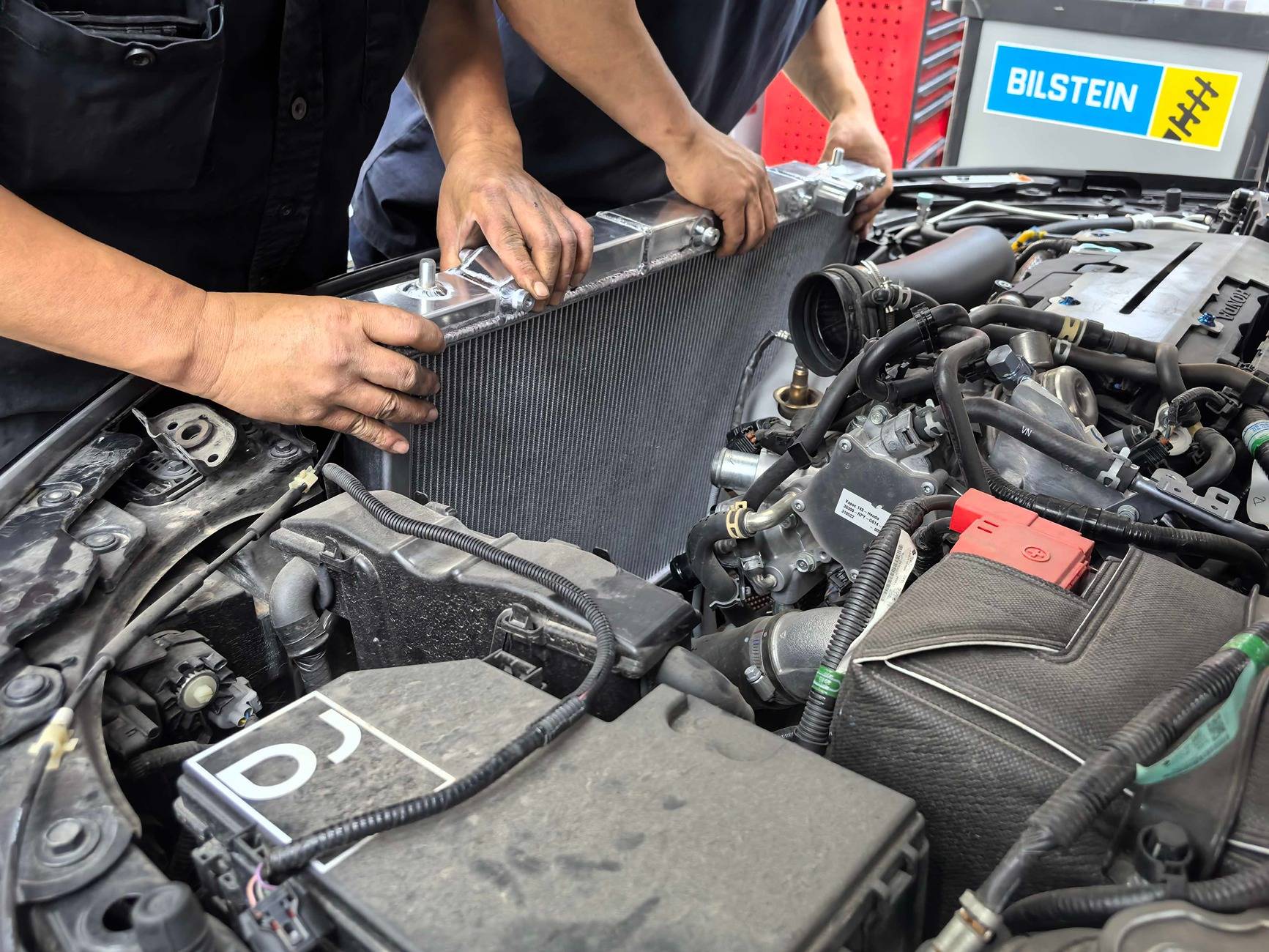 11th Gen Honda Civic HPT FL5 Multiple passes radiator Kit mmexport1750521216377