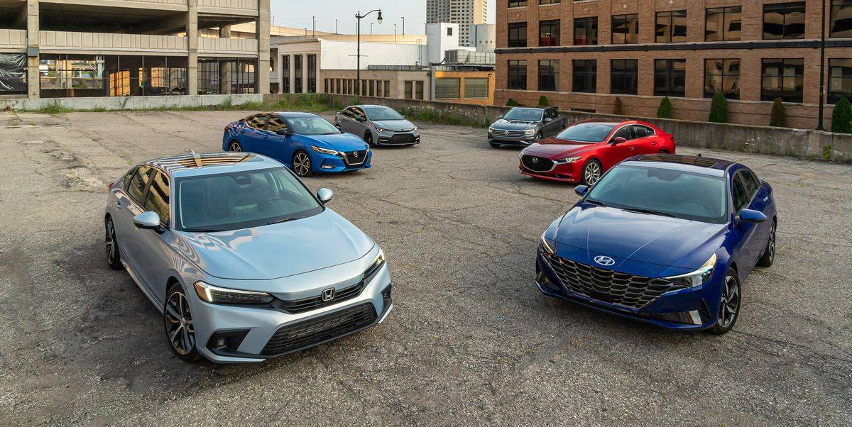 11th Gen Honda Civic 2022 Civic Touring Sedan beats out 5 rivals : Mazda 3, Jetta, Elantra, Sentra, Corolla [Car and Driver Competition] n-jetta-101-1632319825.jpg?crop=1.00xw:0.752xh;0,0