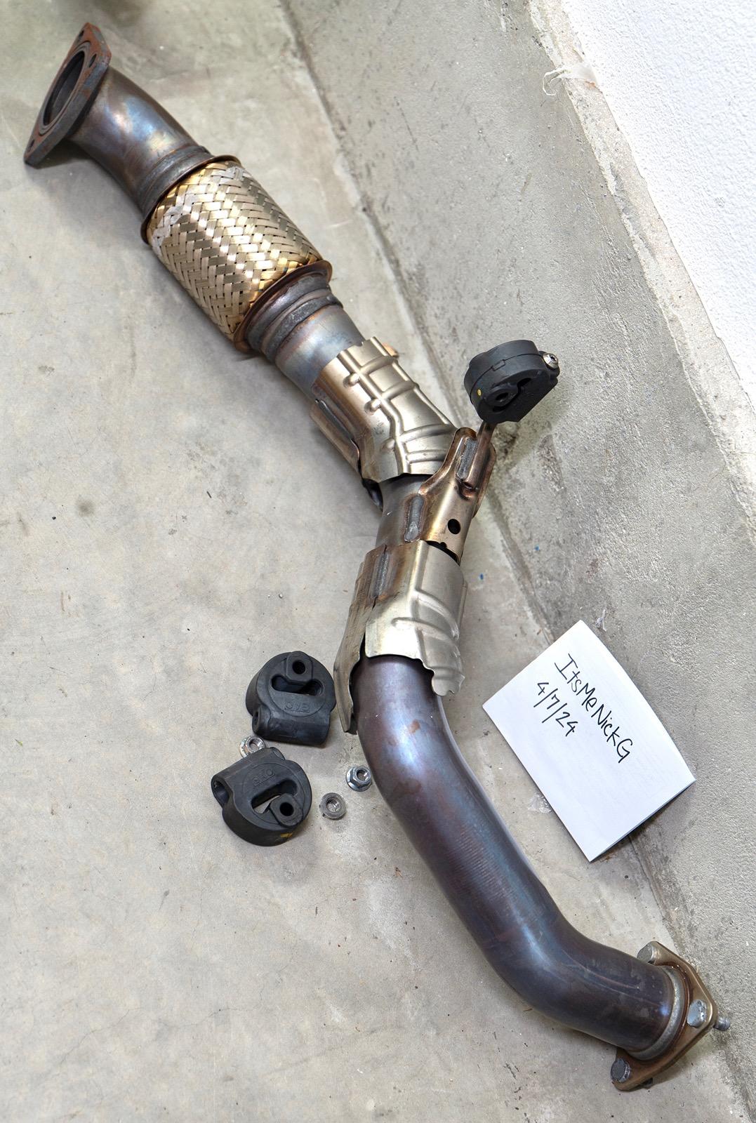 11th Gen Honda Civic FL5 OEM Exhaust + Front Pipe - SOLD P1012861