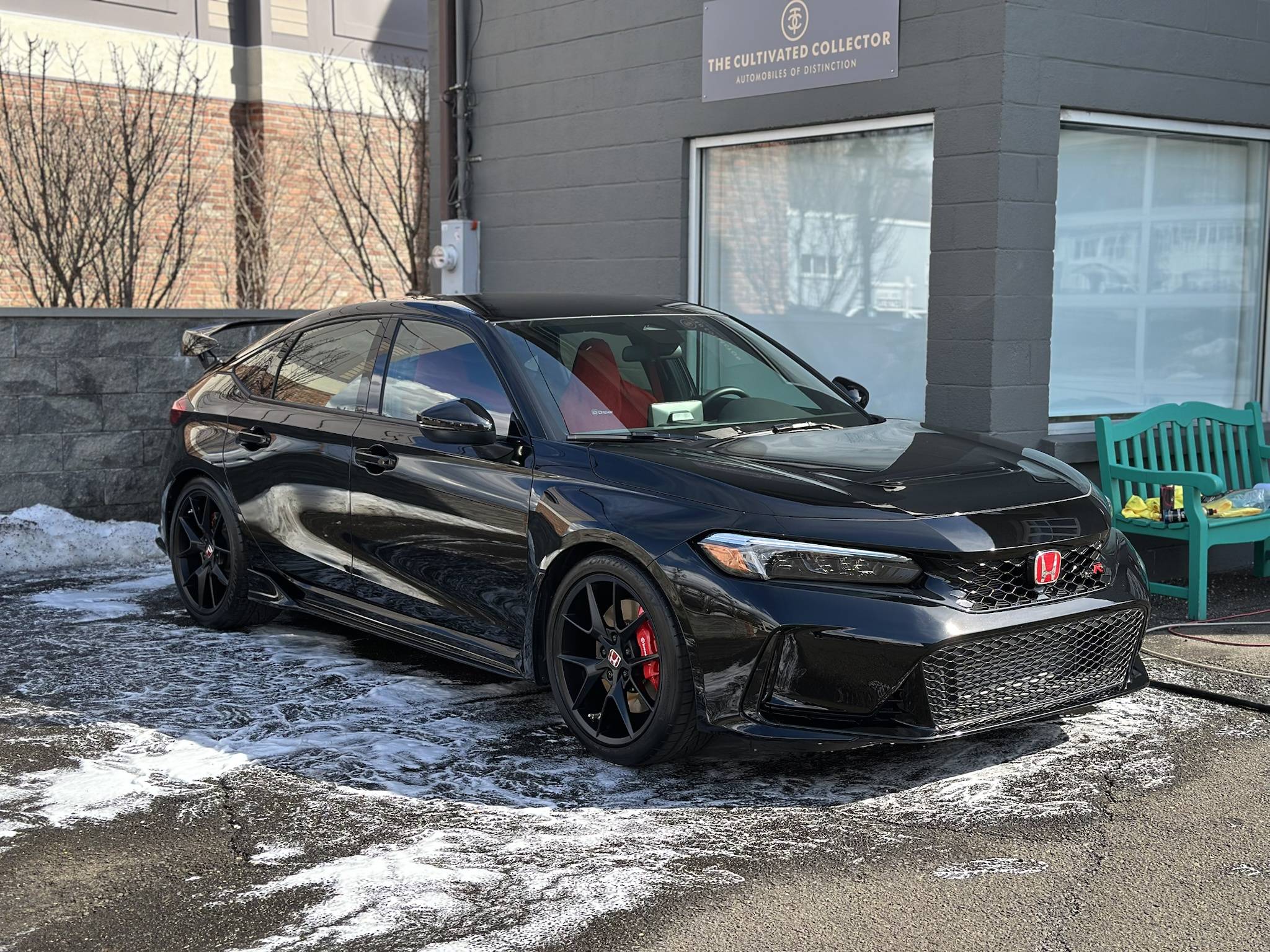 11th Gen Honda Civic Official CRYSTAL BLACK PEARL FL5 Type R Photos Thread pTPr4y6