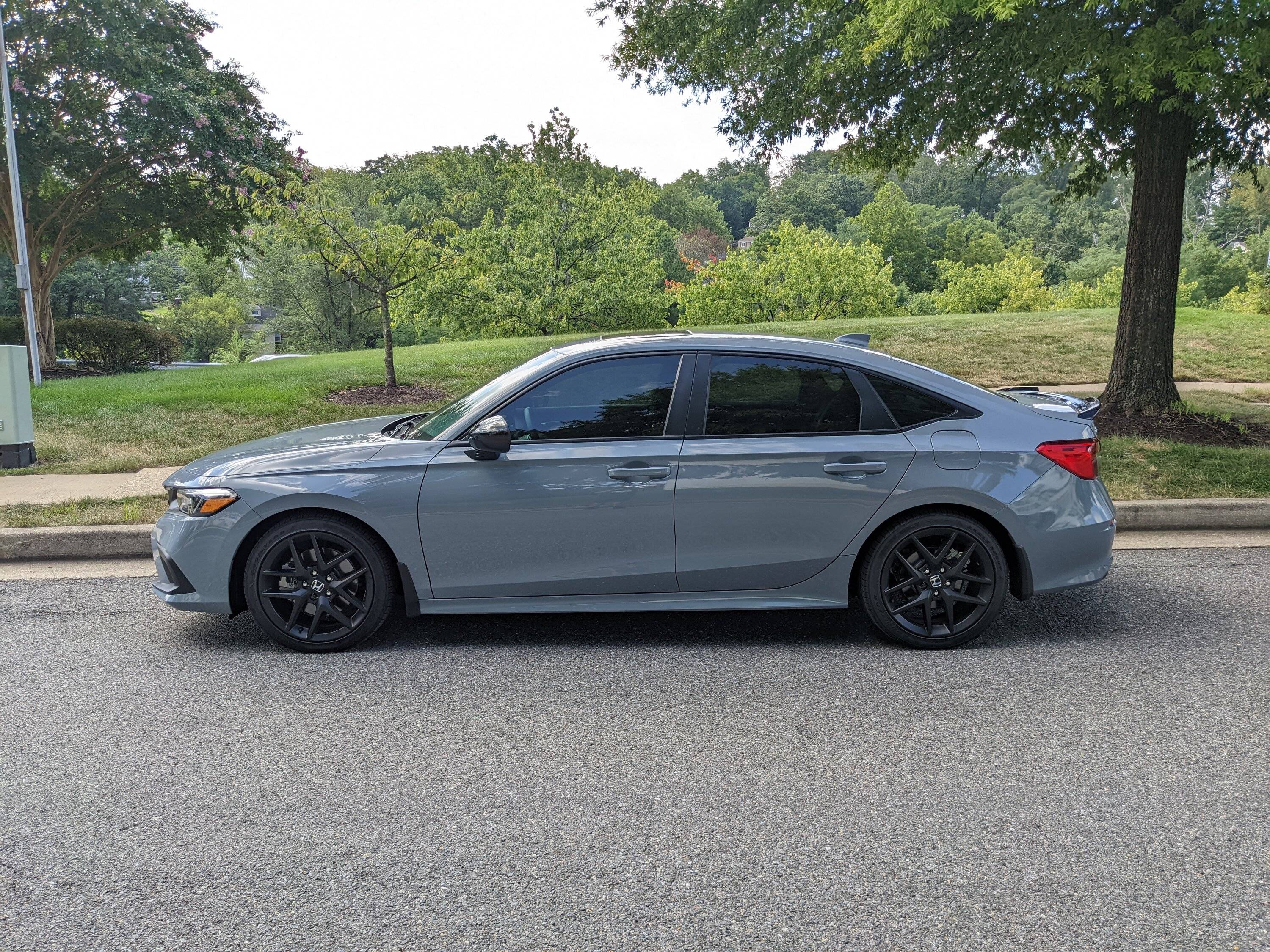 11th Gen Honda Civic Whiteline 22mm rear sway bar and FK8 CTR front springs installed. PXL_20220823_150150446.MP