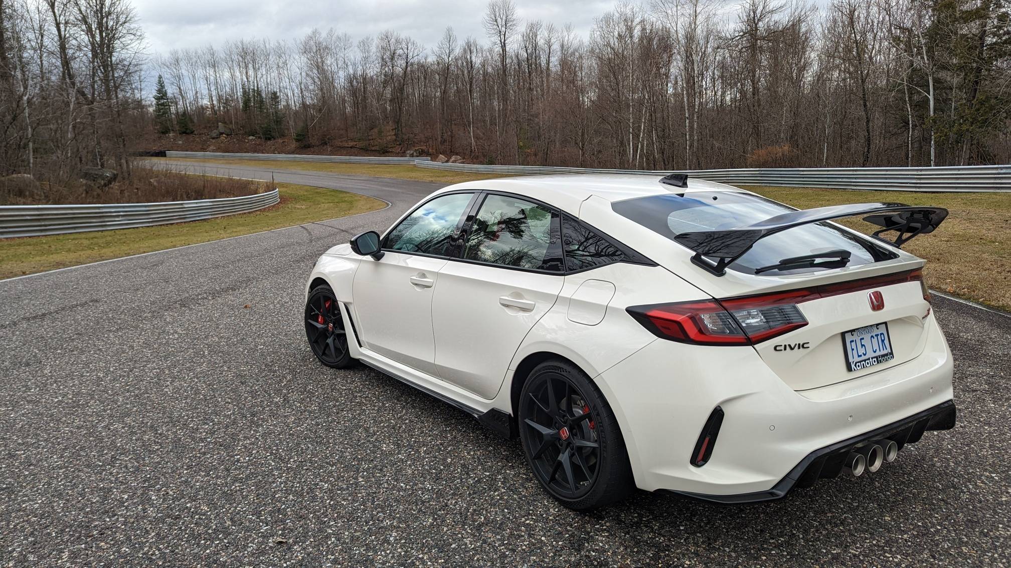 11th Gen Honda Civic First 500KMs Driving and FL5 Track Impressions @ Calabogie Motorsports Park, Longest Track in Canada PXL_20221112_180251711