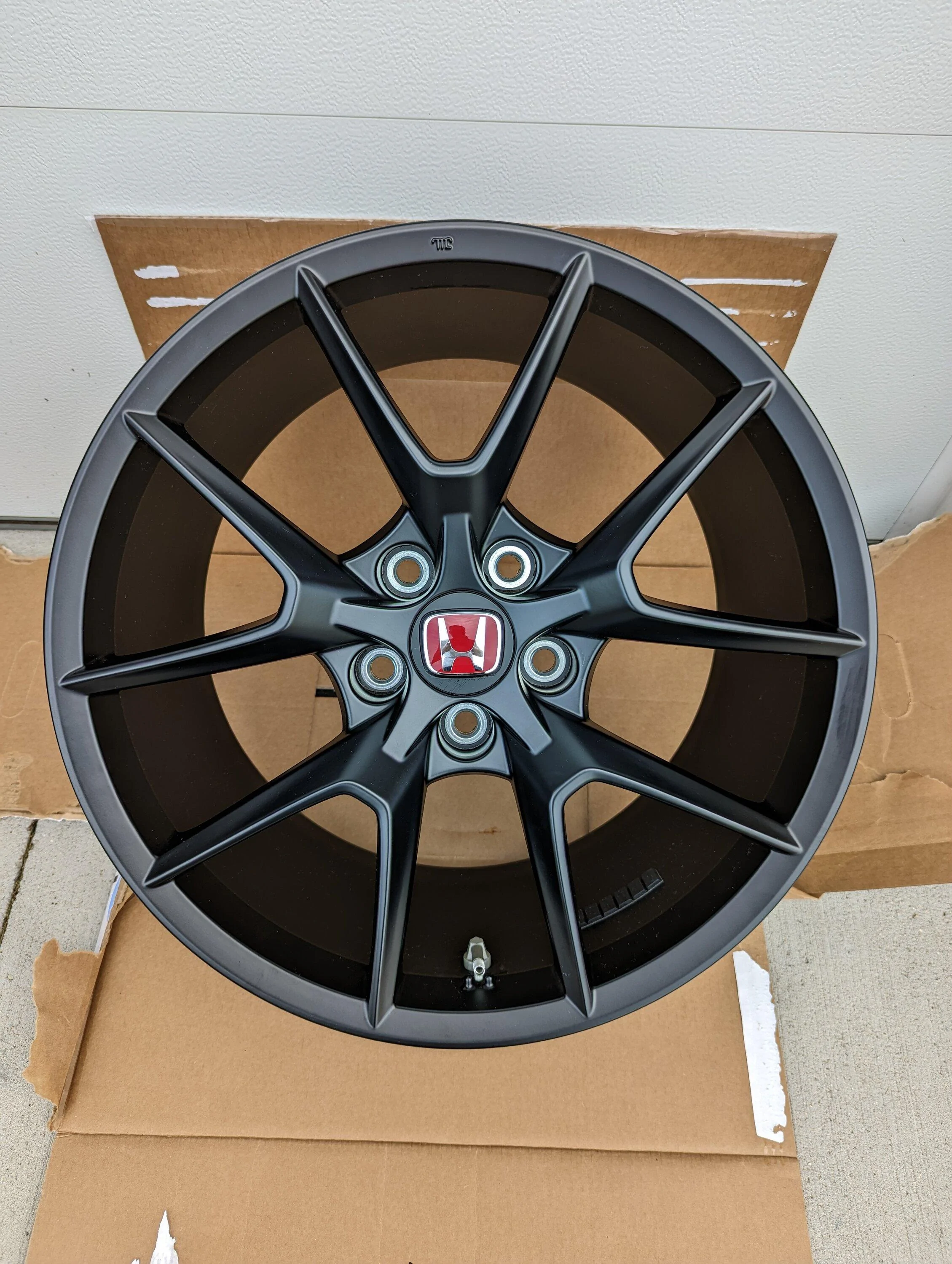 11th Gen Honda Civic OEM FL5 Wheels For Sale PXL_20230602_000920799