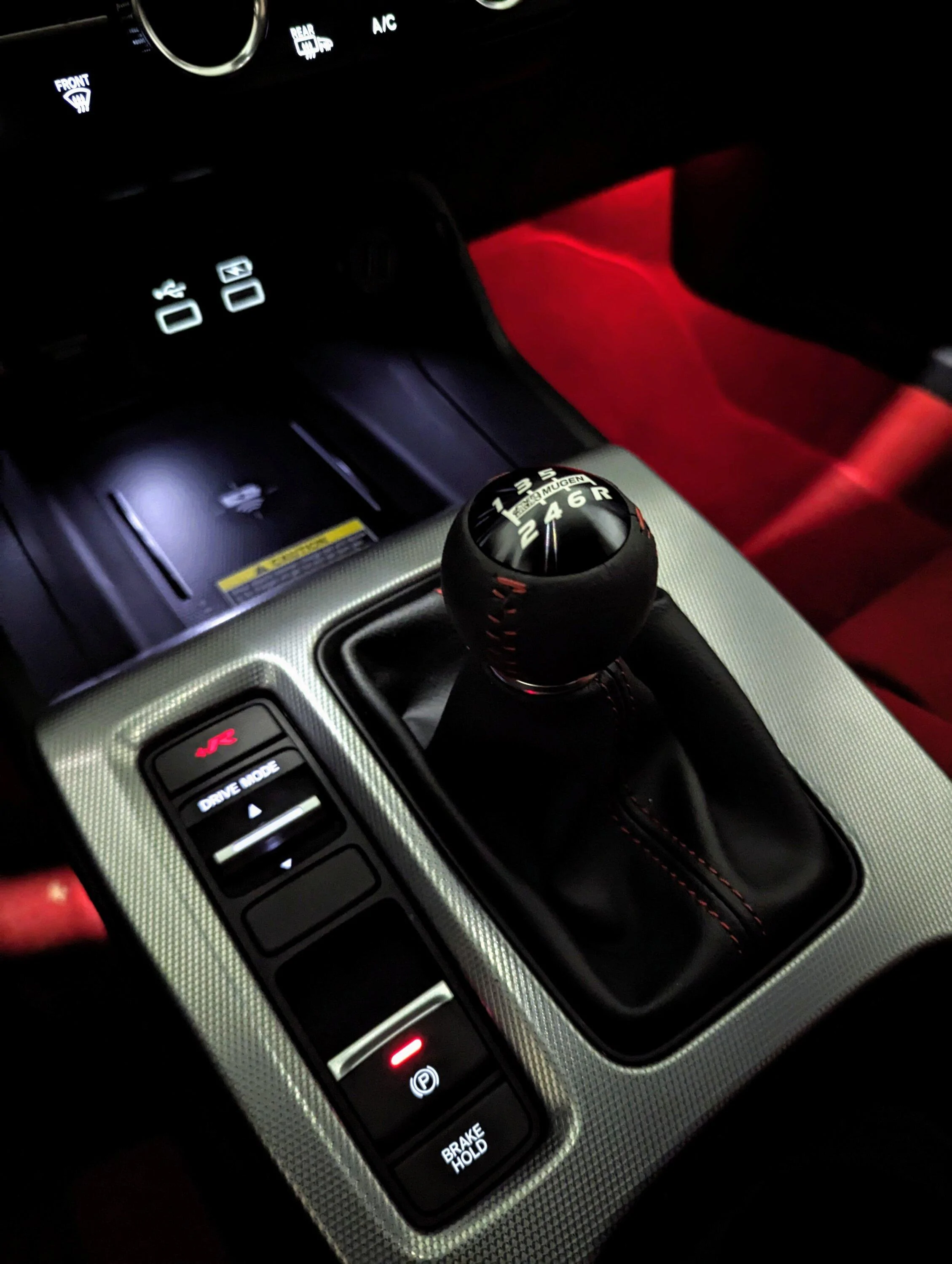 11th Gen Honda Civic Shift Knob installation on FL5R PXL_20231125_005209721