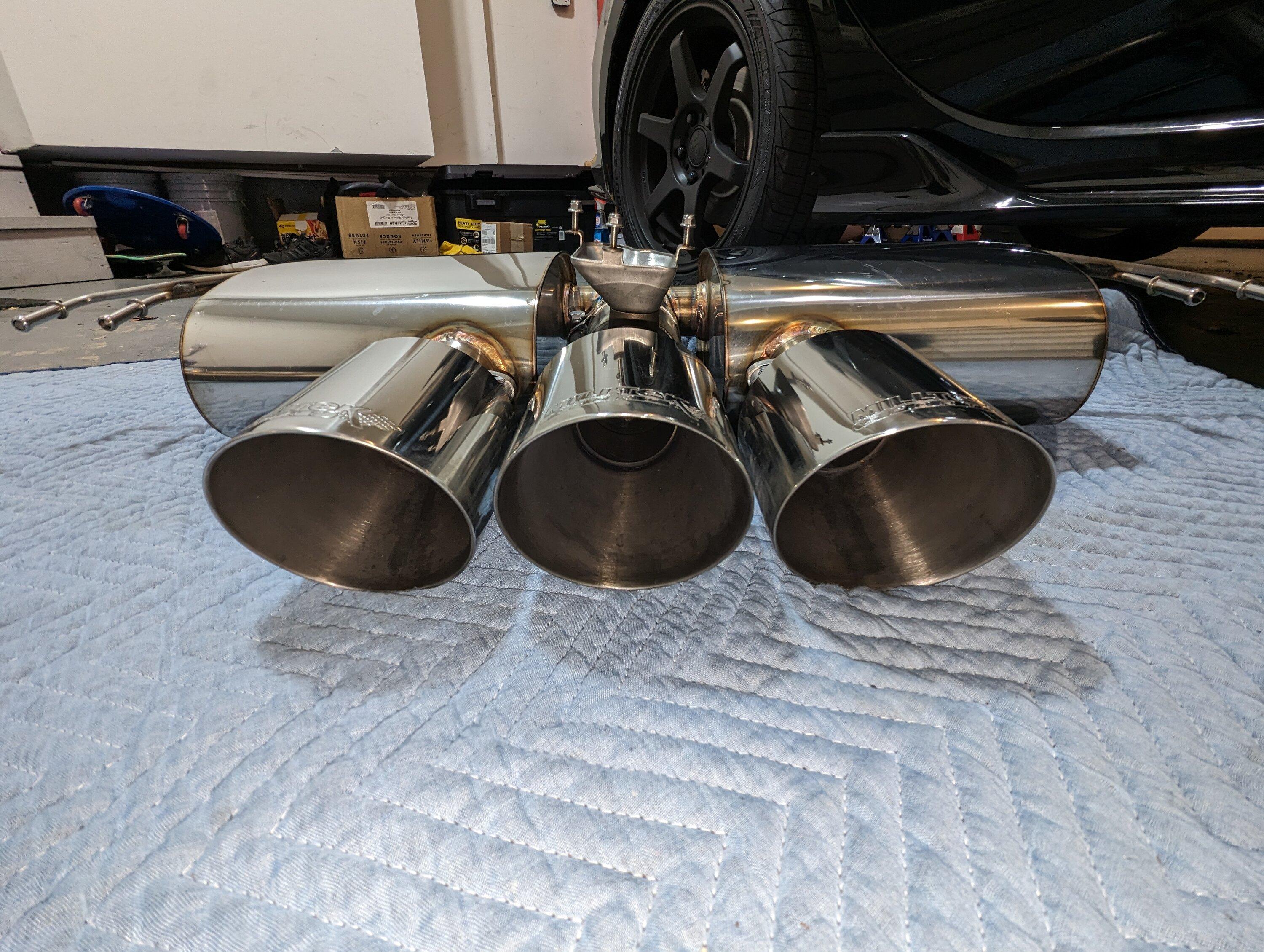 11th Gen Honda Civic SOLD: Milltek Resonated and Non Resonated exhaust PXL_20231222_012929847