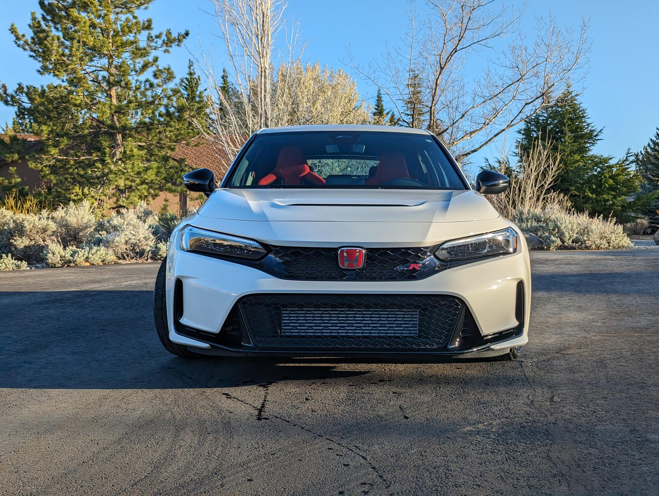 11th Gen Honda Civic 2023 Civic Type R 4900 Miles Championship White Reno, NV/NorCal PXL_20240412_014256274