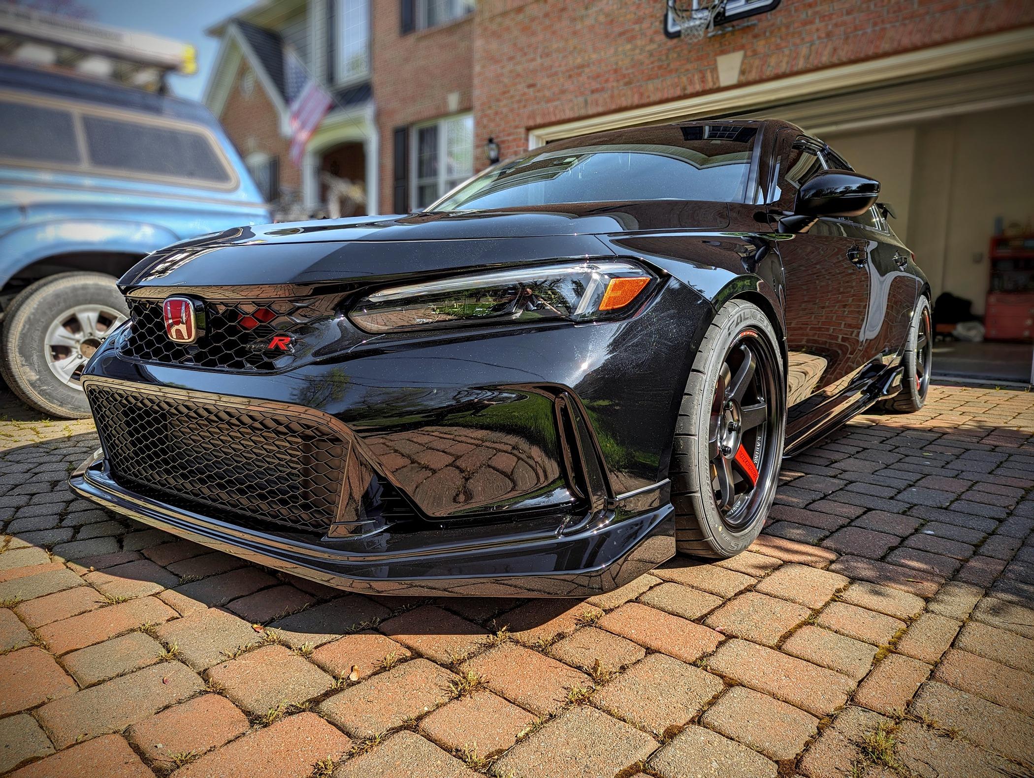 11th Gen Honda Civic Mugen FL5 concept first look PXL_20240420_204438379~2