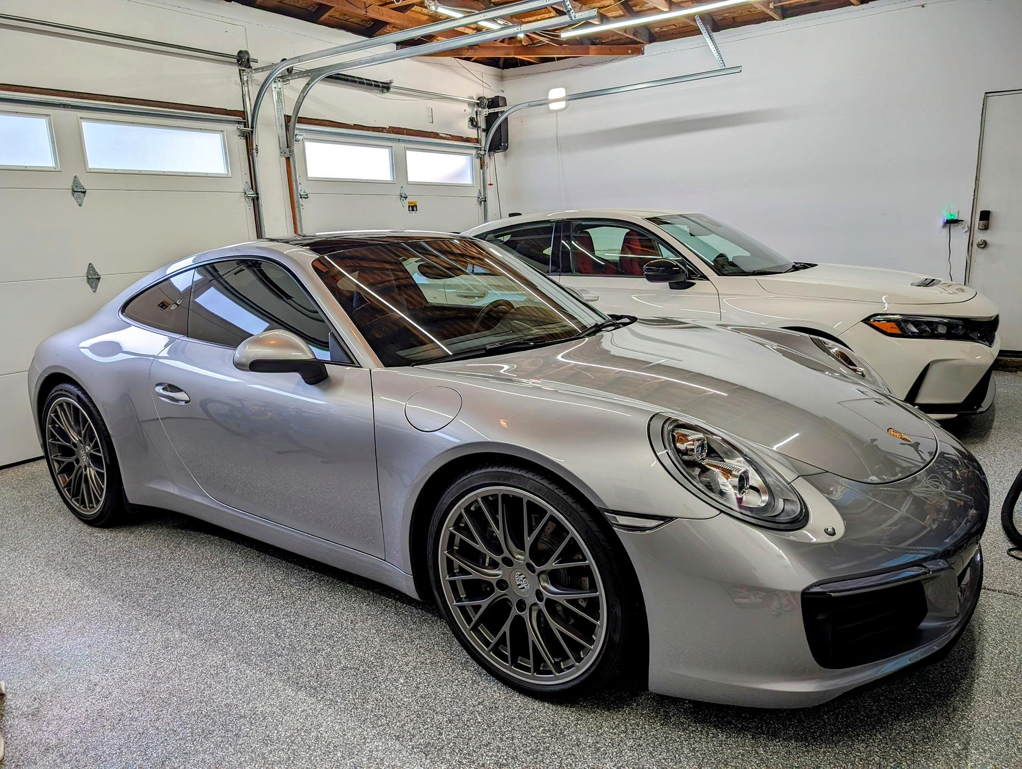 11th Gen Honda Civic I got the FL5 a little friend! PXL_20240603_000547527~2