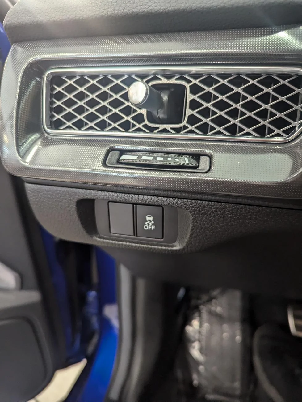 11th Gen Honda Civic Cluster swap PXL_20240823_001124501