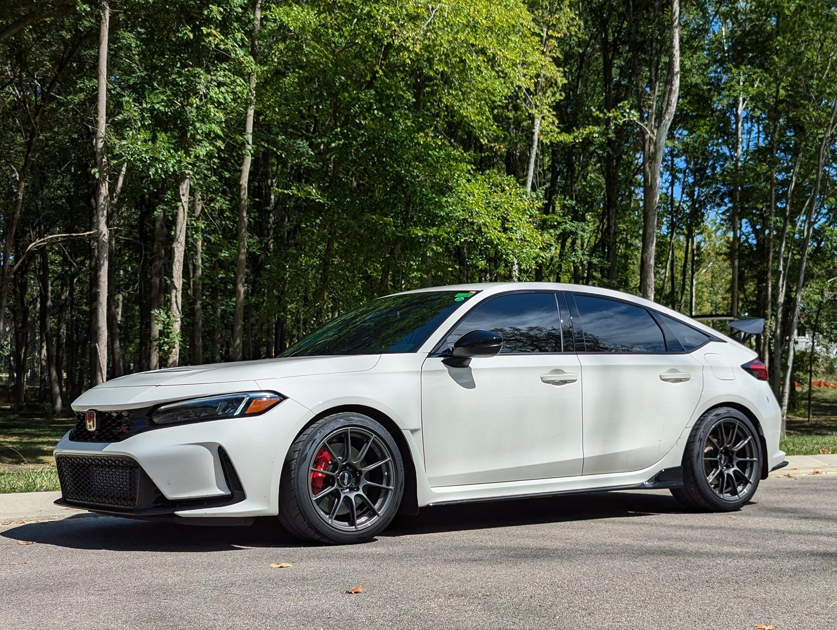 11th Gen Honda Civic ► Official APEX Wheels Showroom Gallery PXL_20240901_193012824.MP~2