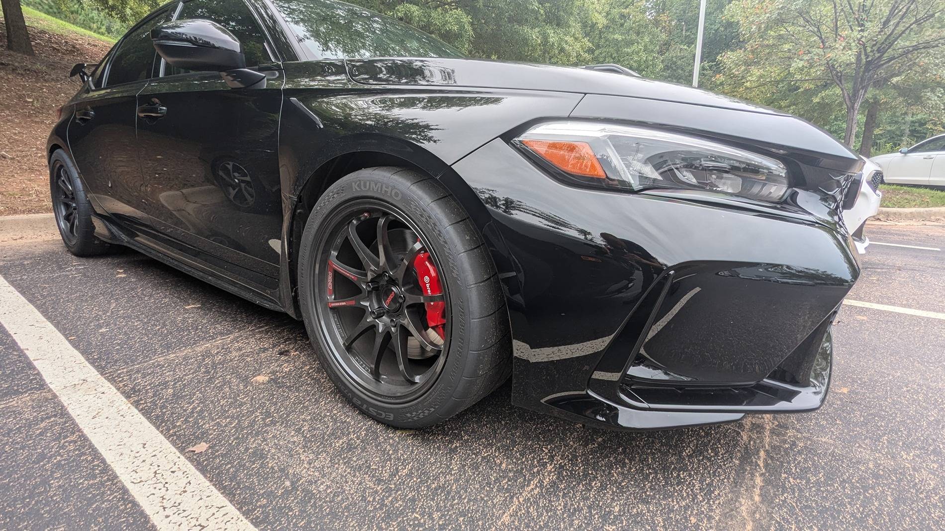 11th Gen Honda Civic Widest Tires on 18x9.5 PXL_20240926_143237177