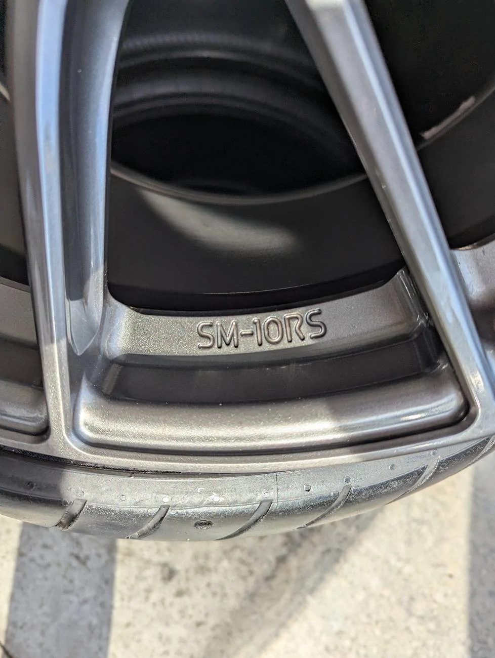 11th Gen Honda Civic GONE: Apex Wheels SM-10RS 18x10 +42 Forged Anthracite PXL_20250203_204932134.MP