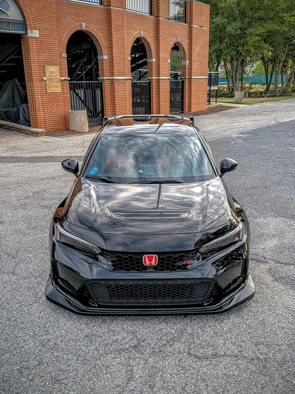 11th Gen Honda Civic Official CRYSTAL BLACK PEARL FL5 Type R Photos Thread PXL_20250830_115818312~2