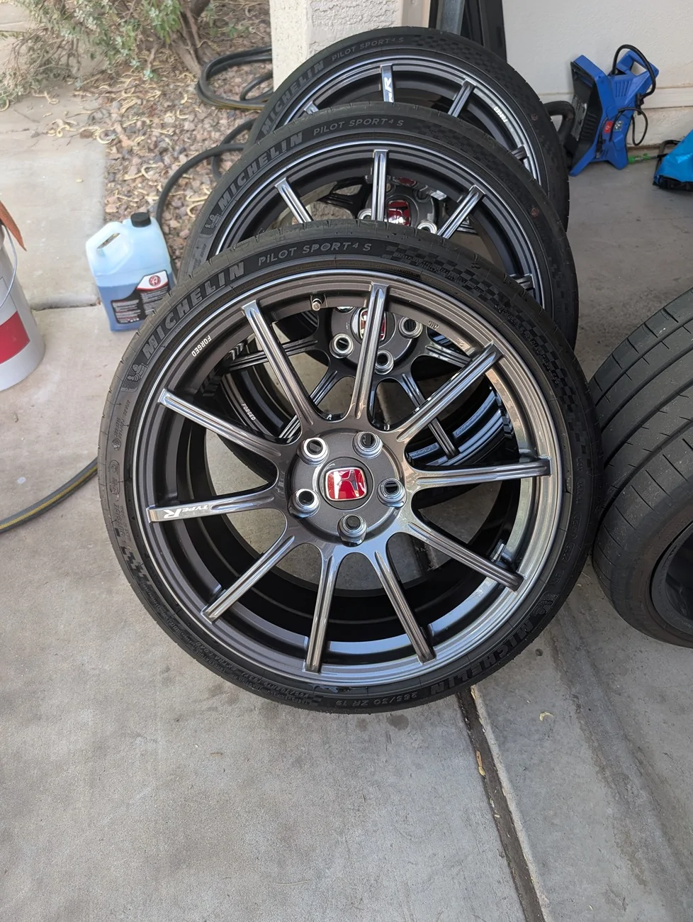 11th Gen Honda Civic OE Forged Wheels and Tires PXL_20250912_194533011