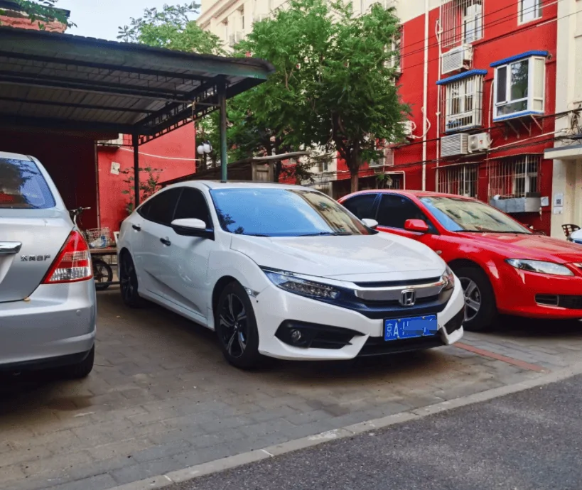 11th Gen Honda Civic ALL NEW GEN11 CIVIC SEDAN first real shot in the wild! ? QQ截图20210319235947