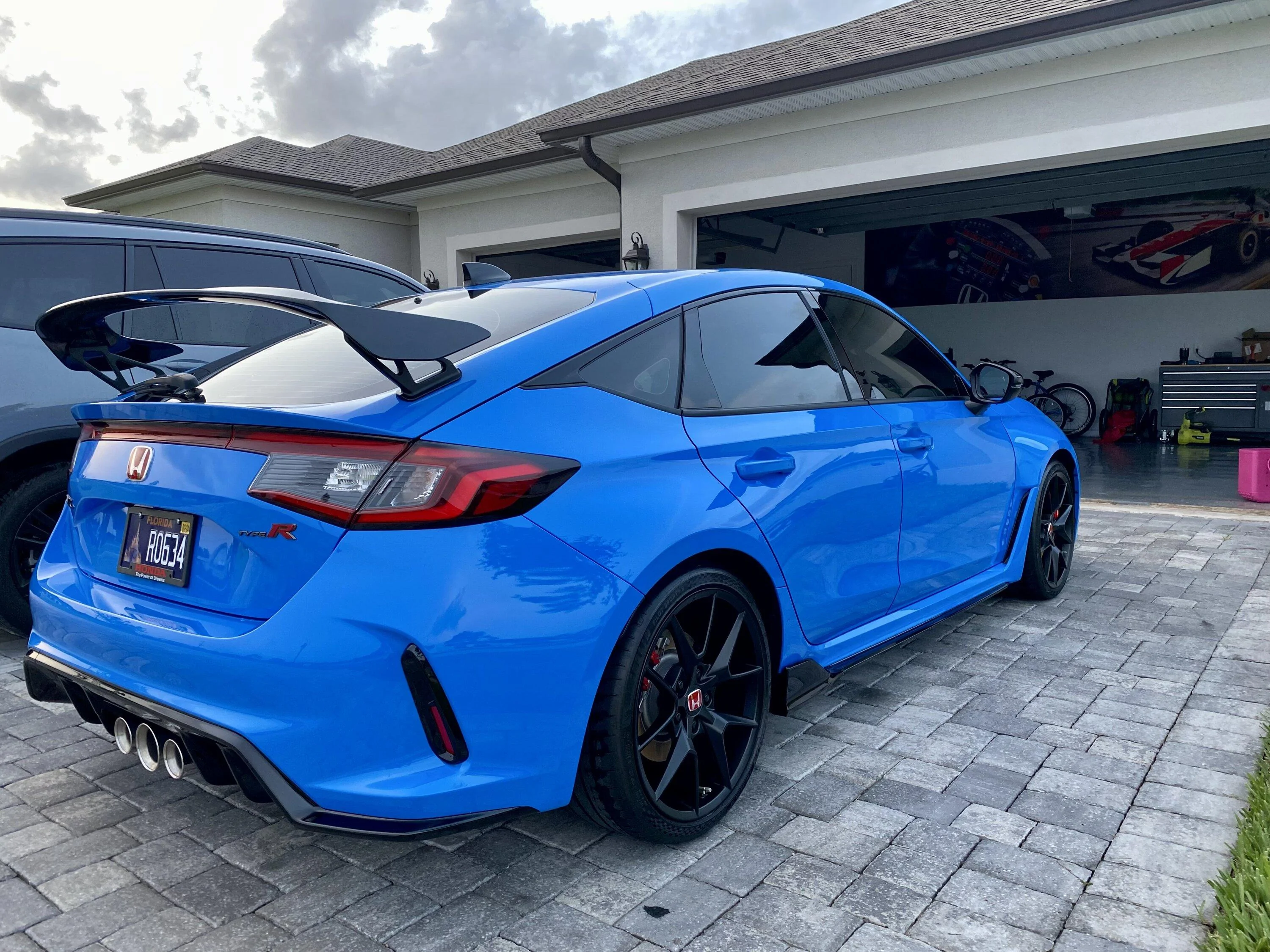 11th Gen Honda Civic Official BOOST BLUE FL5 Type R Photos Thread RenderedImag