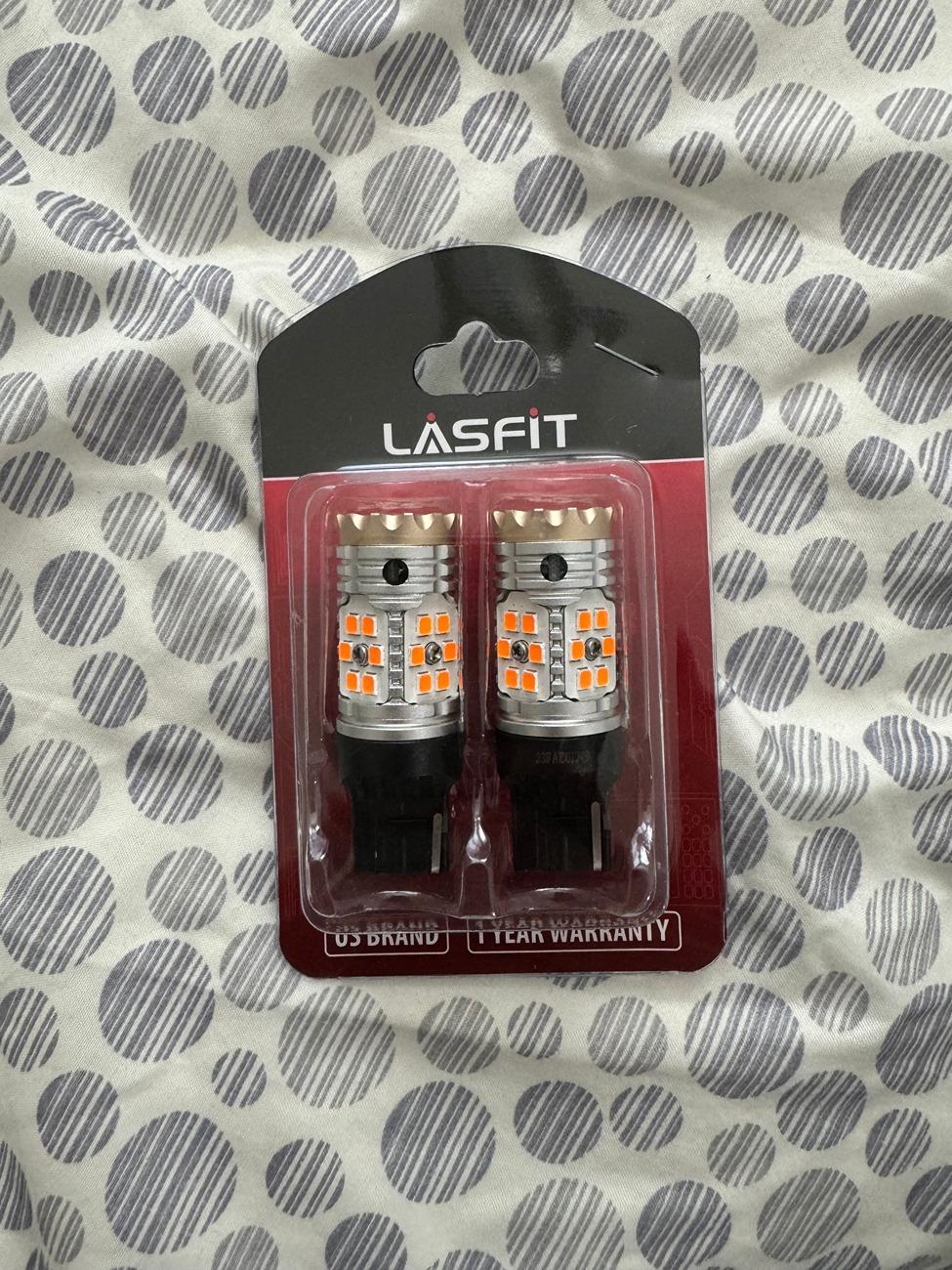 11th Gen Honda Civic FS: CF Wing, CF Mirror Caps, CF Interior Pieces, Gloss Black Window Pillars, JetsVinyl, and Lasfit Reverse Lights Reverse lights.JPG