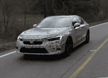 11th Gen Honda Civic 2022 Civic Si Test Mules Spotted Testing With Current Si Sedan Screen Shot 2020-11-27 at 6.29.28 PM