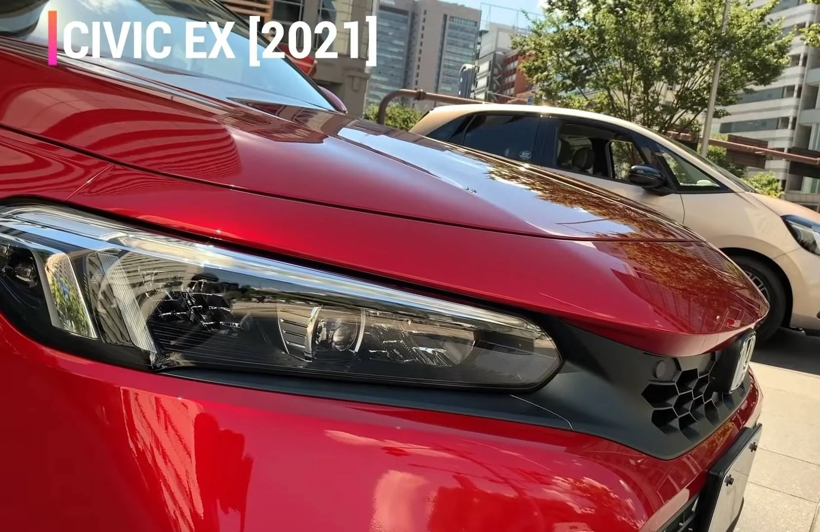 11th Gen Honda Civic Video: Crystal Red (R565M) 2022 Civic Hatchback Premium Screenshot_20210908-121554_YouTube-01
