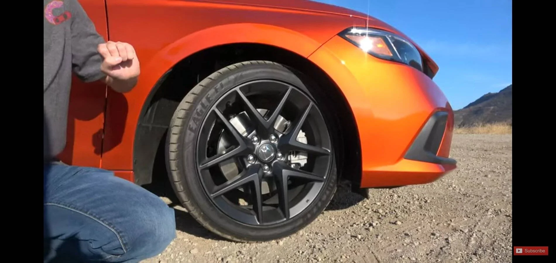 11th Gen Honda Civic Official BLAZING ORANGE PEARL 2022+ 11th Gen Civic Si Thread Screenshot_20211118-161835_YouTu