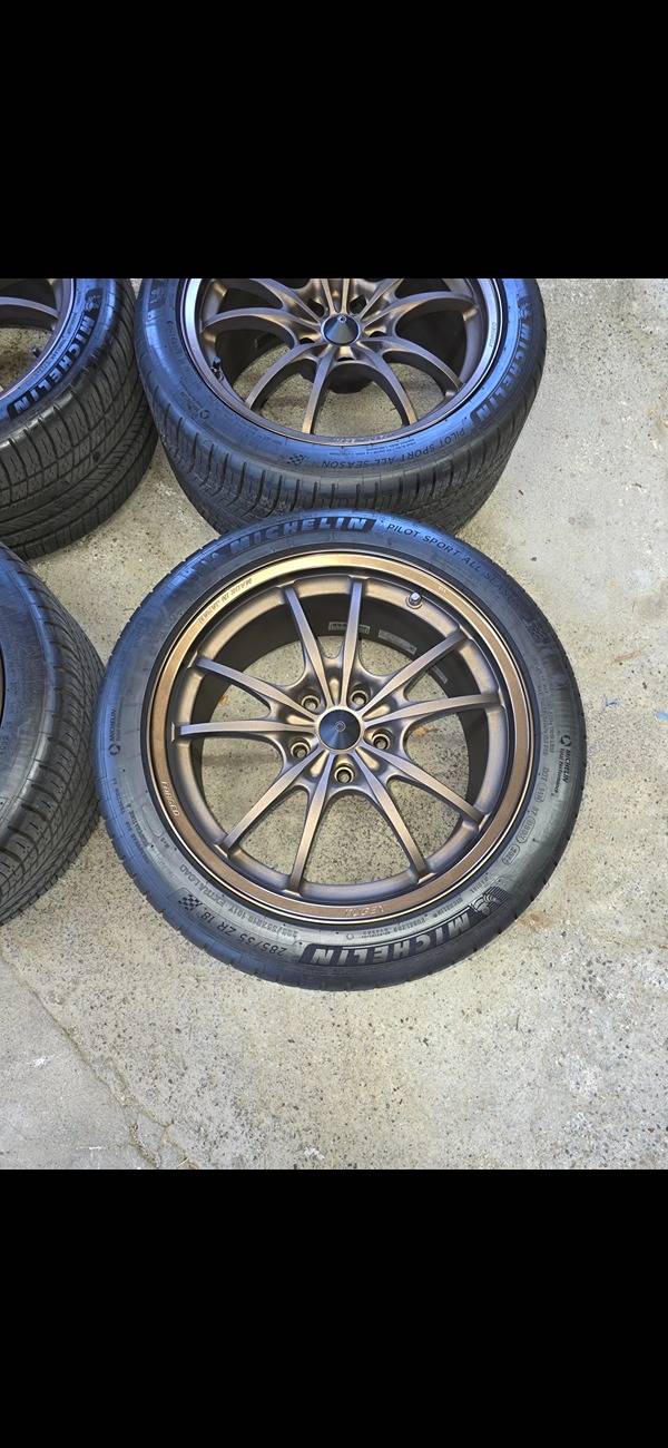 11th Gen Honda Civic Mugen MF10 with Michelin AS4 tires Screenshot_20250405_182255_Gallery