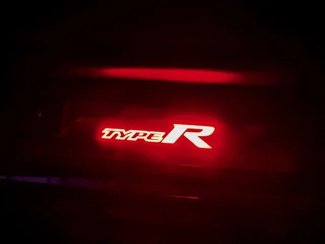 11th Gen Honda Civic What did you do to your FL5 today? sills lit u